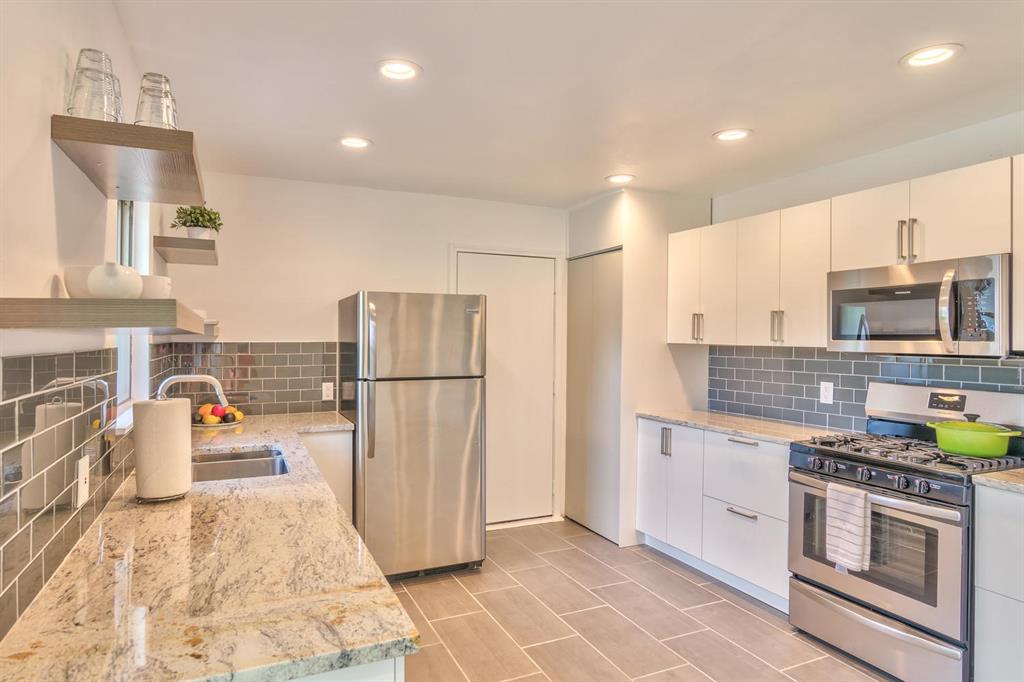 8107 Lazy Lane Austin, TX 78758 - Photo 8 of 30