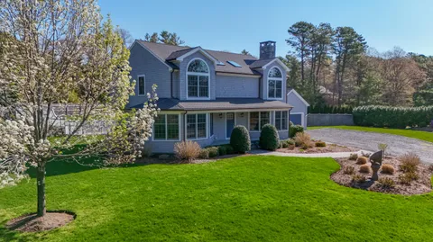 $1,590,000 | 1 Boat House Drive, Wareham, MA 02571