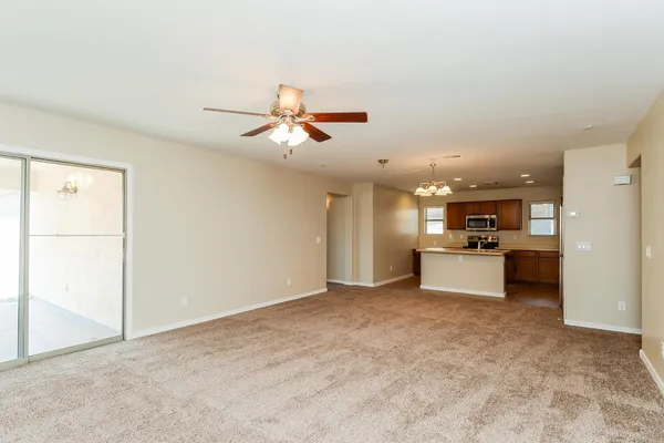 $2,075 | 900 West Desert Canyon Drive, San Tan Valley, AZ 85143