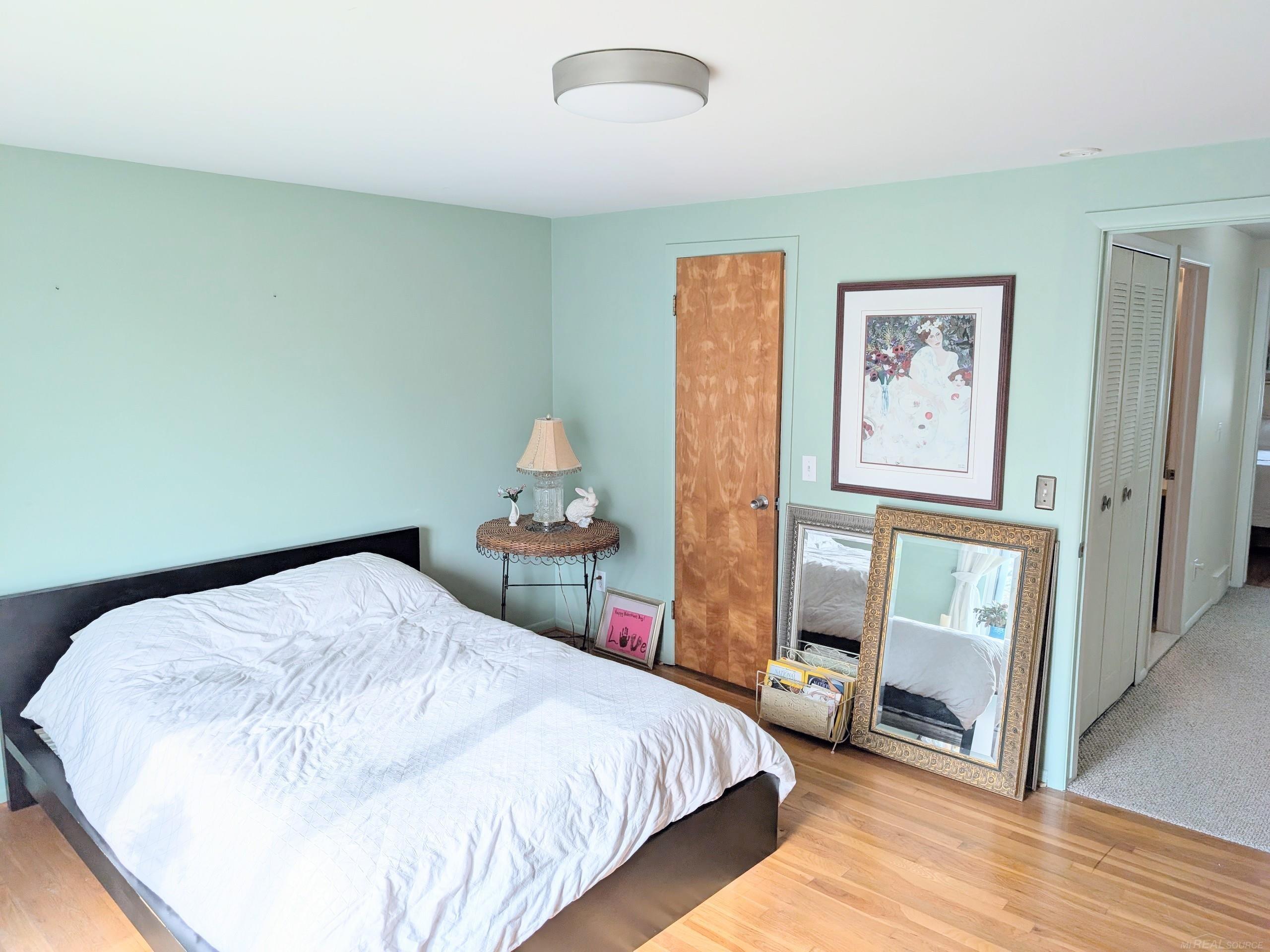 4476 15 Mile Road Sterling Heights, MI 48310 - Photo 20 of 43 Owner's Bedroom