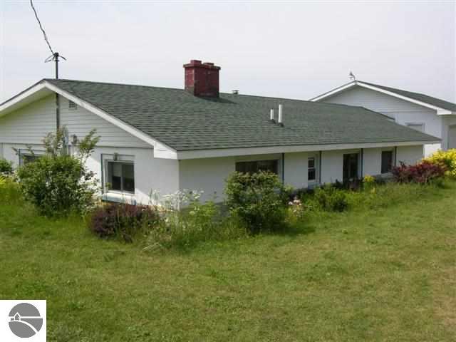 6293 Schell Road Buckley, MI 49620 - Photo 19 of 24 1728653-18.JPG