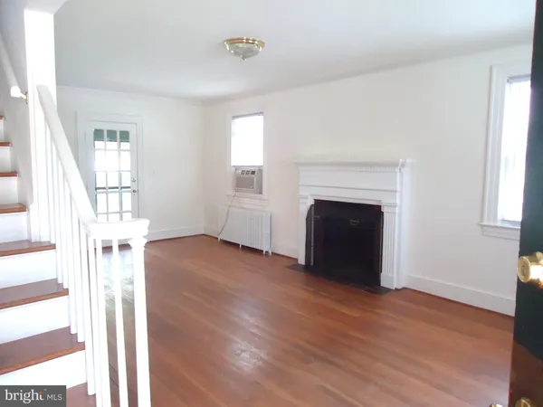 $2,200 | 1309 Littlepage Street, Fredericksburg, VA 22401