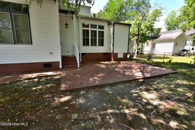 $314,900 | 618 East Washington Street, Nashville, NC 27856