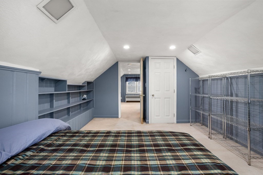 47 Longhill Road Lynn, MA 01904 - Photo 17 of 29 Gallery Image 17