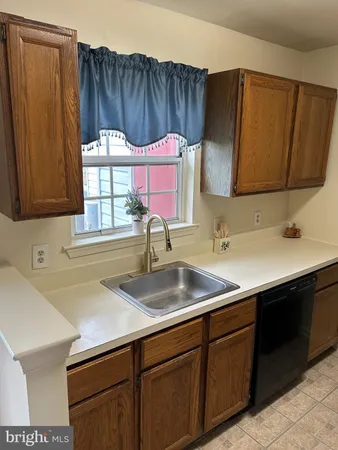 $2,100 | 17 Old Mill Lane, Holland, PA 18966