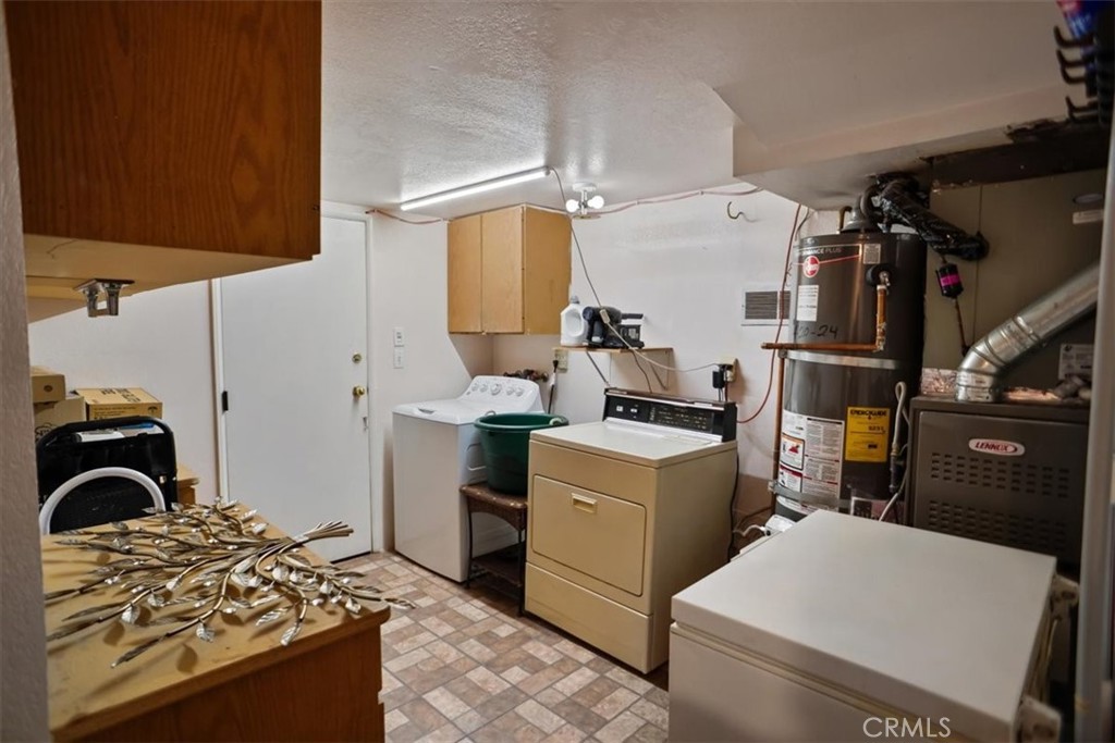 30602 San Martinez Road Val Verde, CA 91384 - Photo 12 of 25