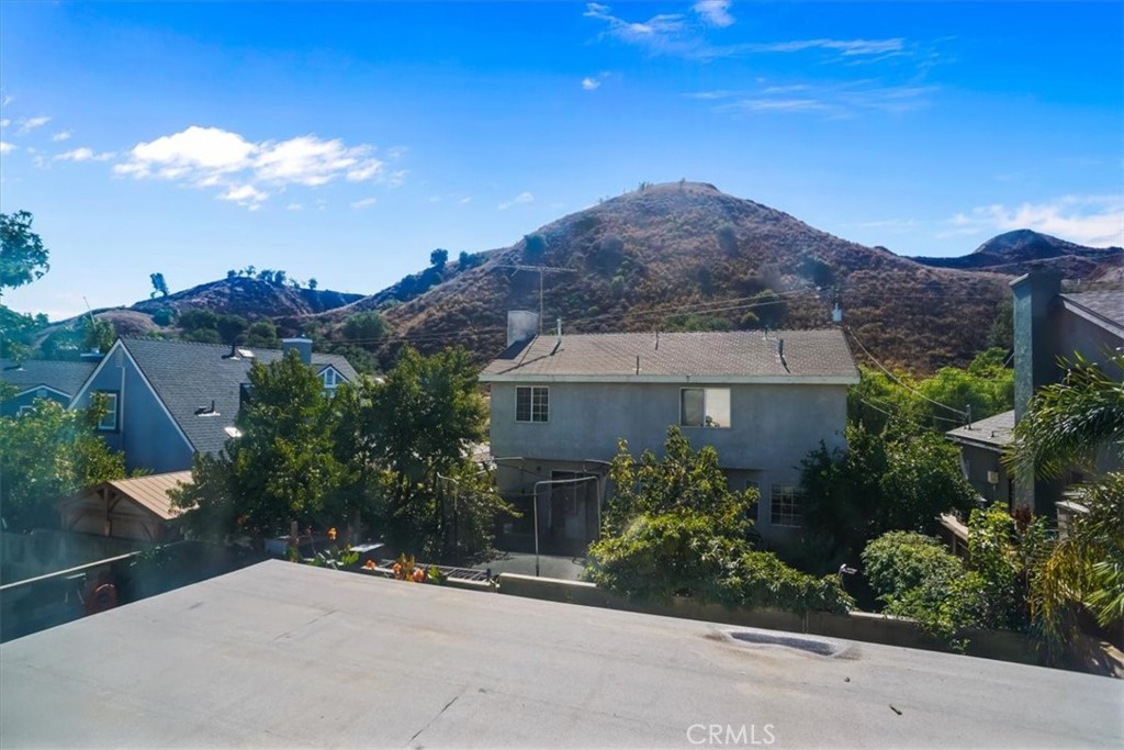 30602 San Martinez Road Val Verde, CA 91384 - Photo 14 of 25