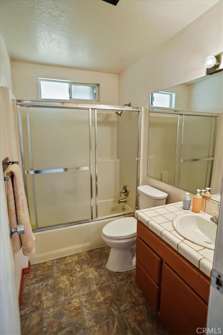 30602 San Martinez Road Val Verde, CA 91384 - Photo 18 of 25