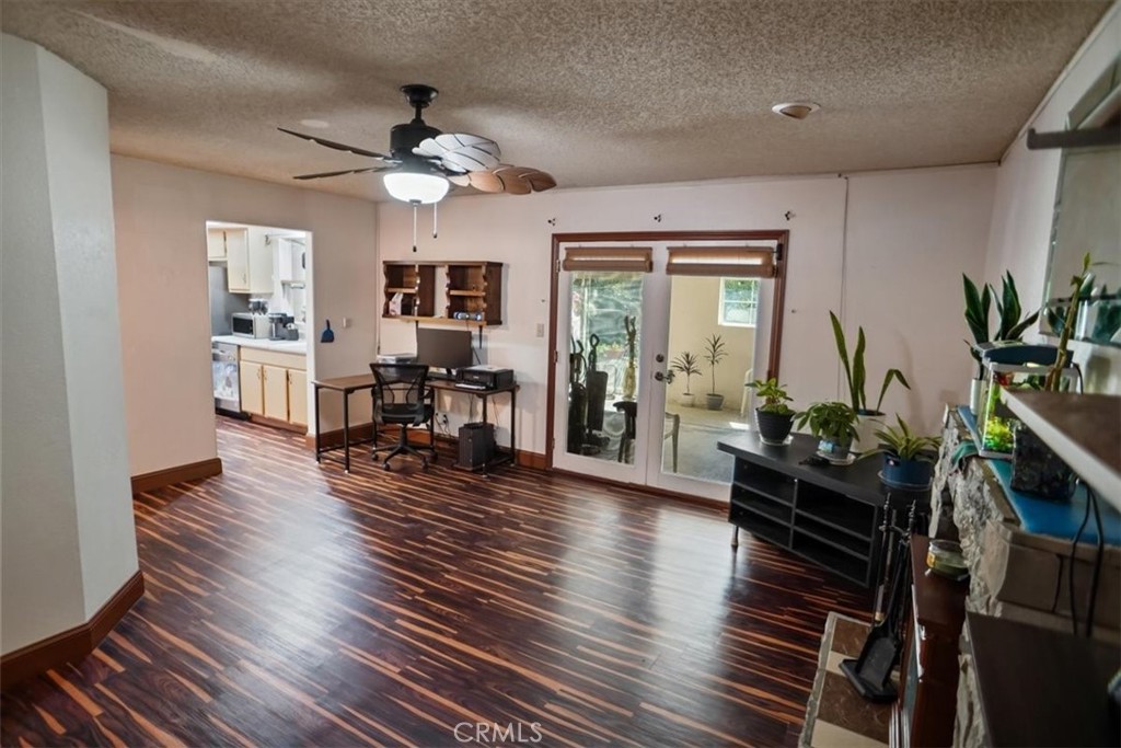 30602 San Martinez Road Val Verde, CA 91384 - Photo 8 of 25