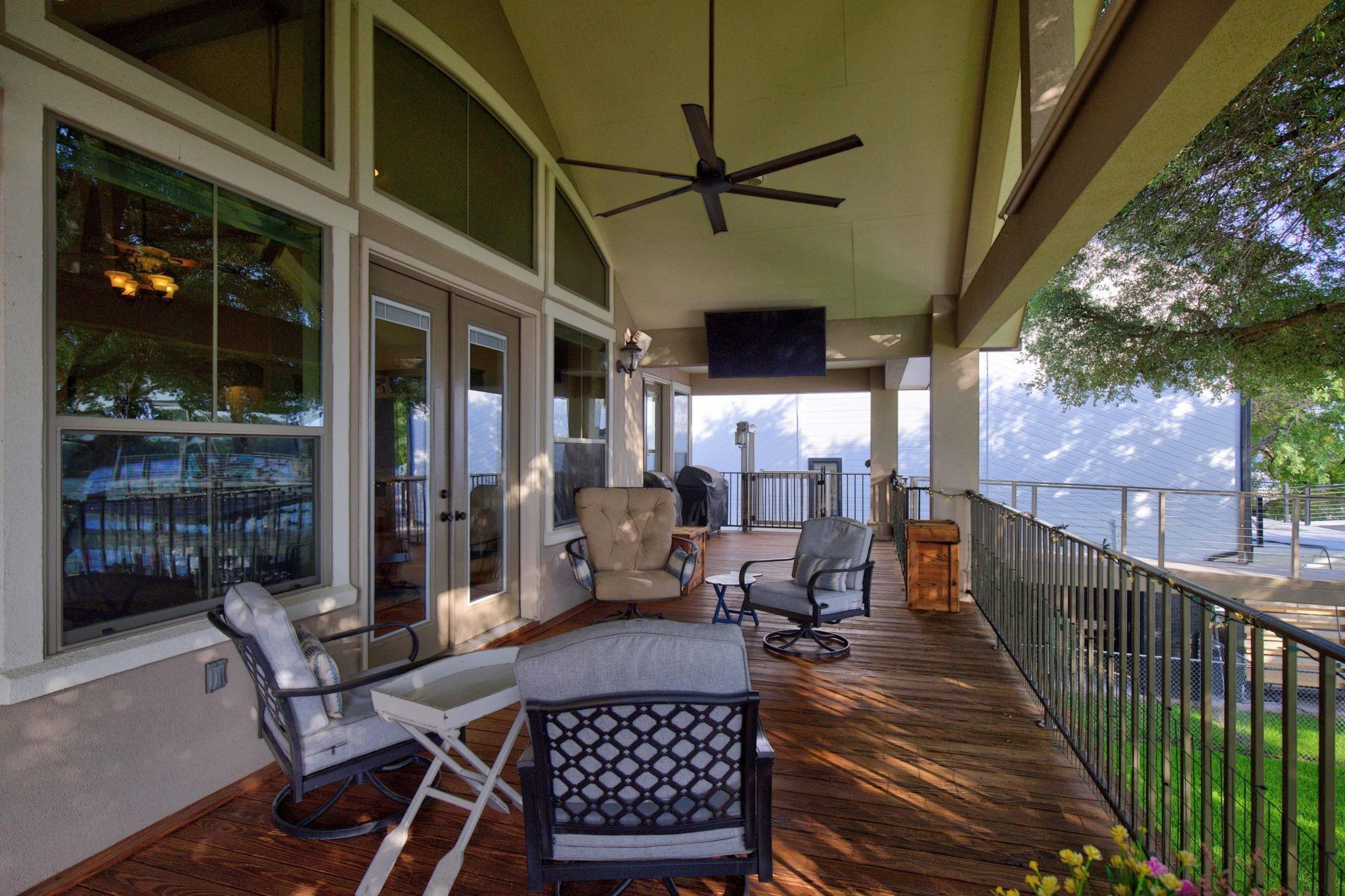 814 Scenic Loop Kingsland, TX 78639 - Photo 19 of 45