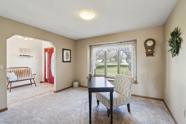 $749,900 | 978 North Dewey Avenue, Jefferson, WI 53549