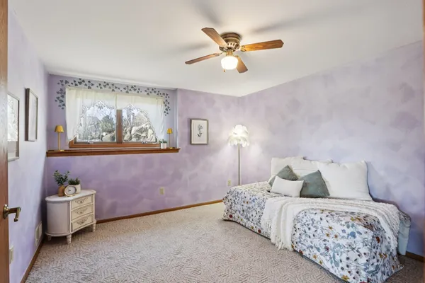 $749,900 | 978 North Dewey Avenue, Jefferson, WI 53549