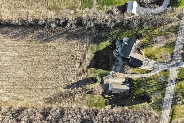 $749,900 | 978 North Dewey Avenue, Jefferson, WI 53549