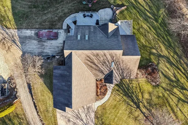 $749,900 | 978 North Dewey Avenue, Jefferson, WI 53549