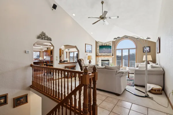 $749,900 | 978 North Dewey Avenue, Jefferson, WI 53549