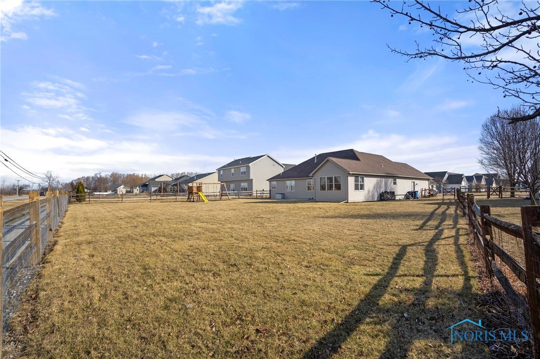 160 Lawai Road Oregon, OH 43616 - Photo 36 of 43 Gallery Image 36