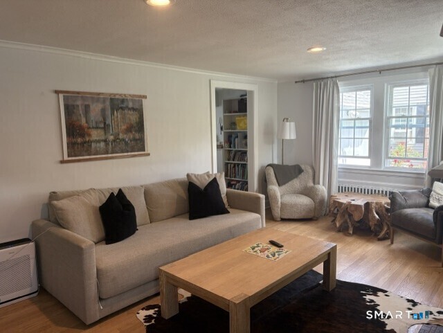 43 Farnham Road West Hartford, CT 06119 - Photo 2 of 24