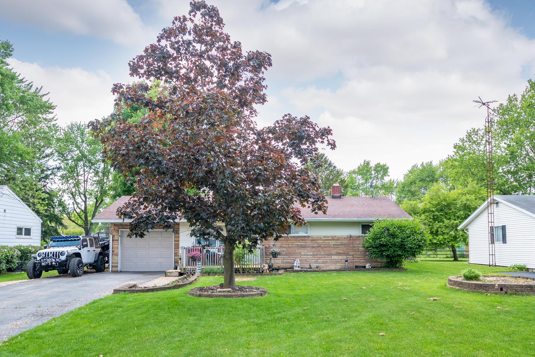 149 Troy Road Delaware, OH 43015 - Photo 3 of 32 Gallery Image 3