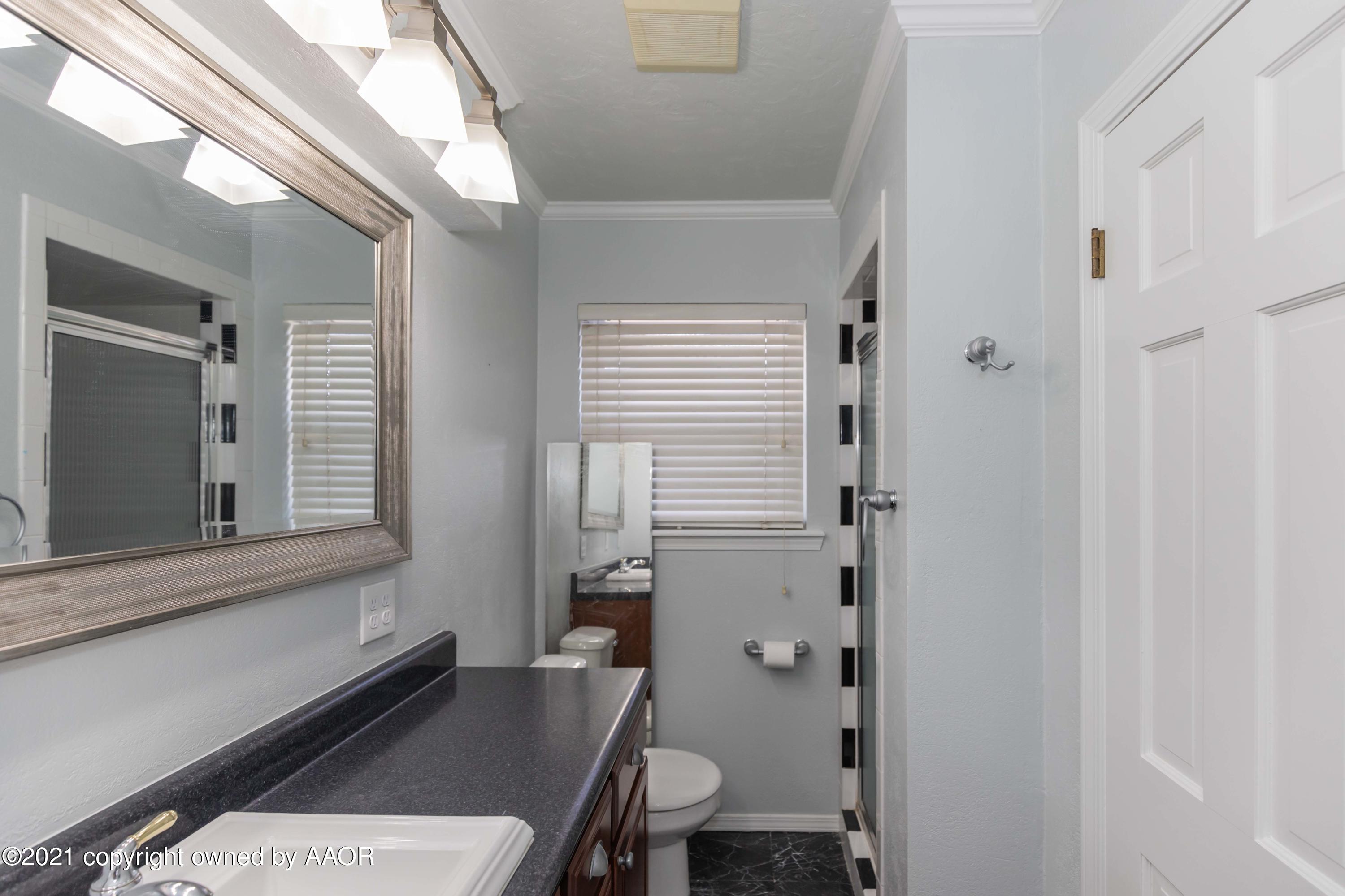 7106 Dreyfuss Road Amarillo, TX 79106 - Photo 27 of 51 MASTER BATH VIEW 2