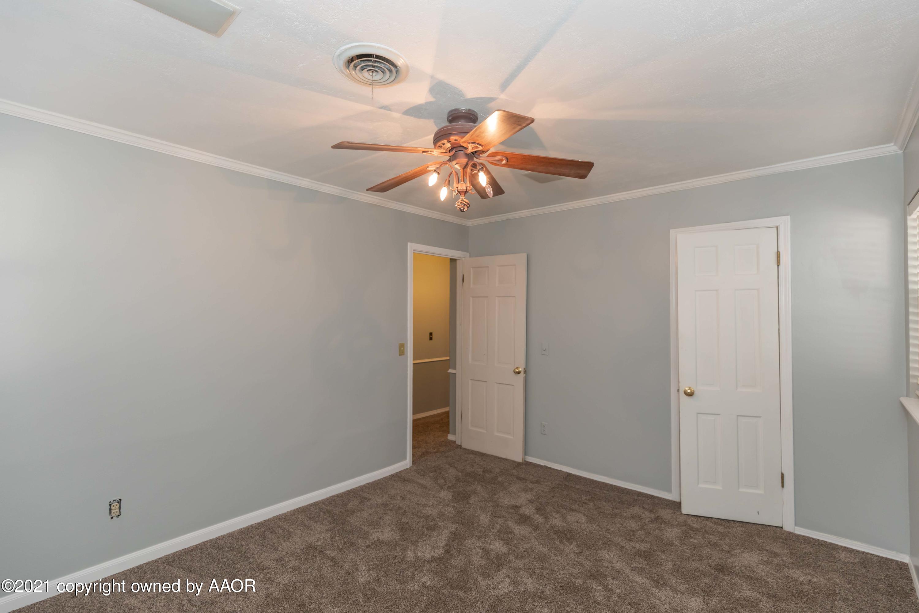 7106 Dreyfuss Road Amarillo, TX 79106 - Photo 42 of 51 BEDROOM 4 VIEW 3