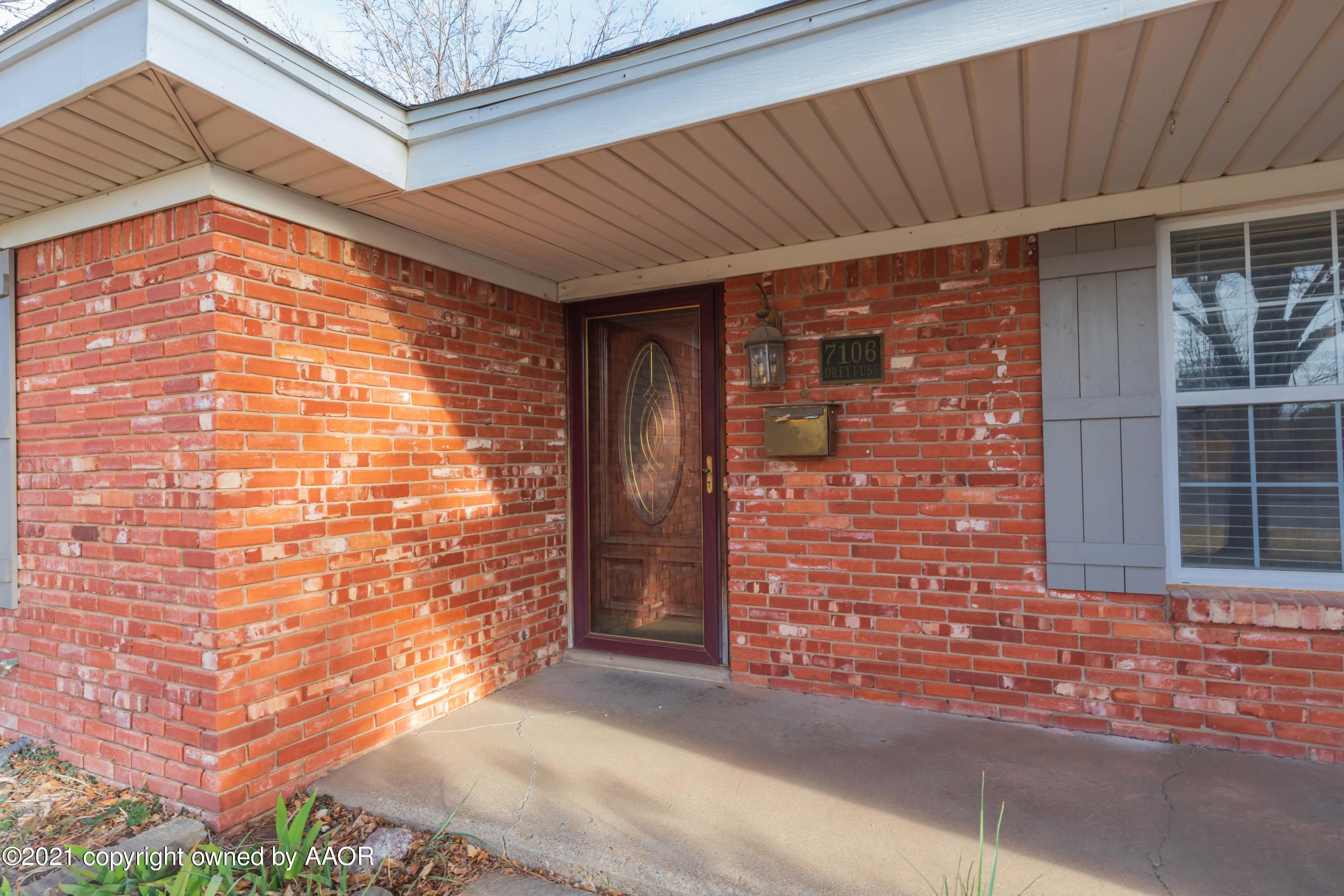 7106 Dreyfuss Road Amarillo, TX 79106 - Photo 5 of 51 Front Porch