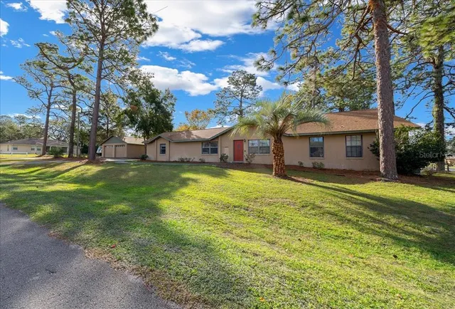 $355,000 | 9080 Southeast 161st Lane, Summerfield, FL 34491