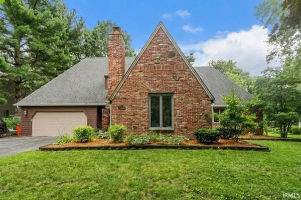 $329,900 | 1193 North Saddlebrook Court, Monticello, IN 47960