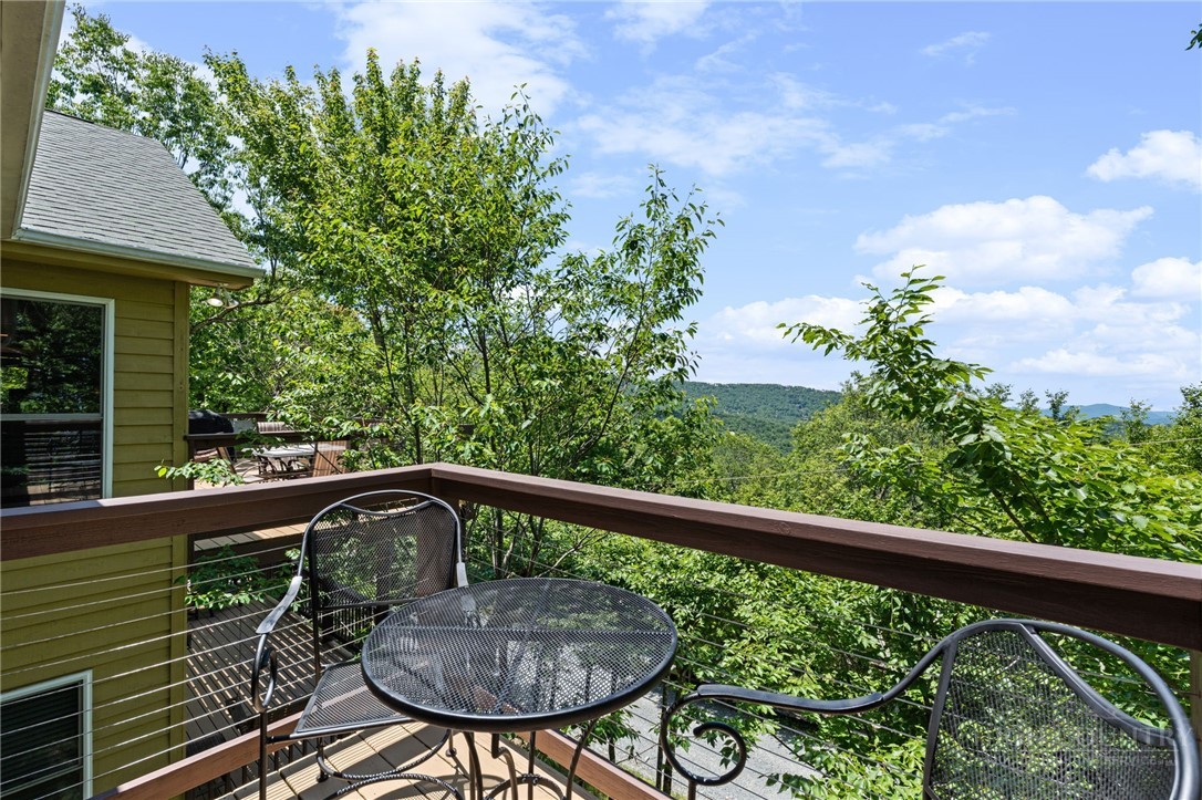 117 Pinnacle Ridge Road Beech Mountain, NC 28604 - Photo 14 of 37