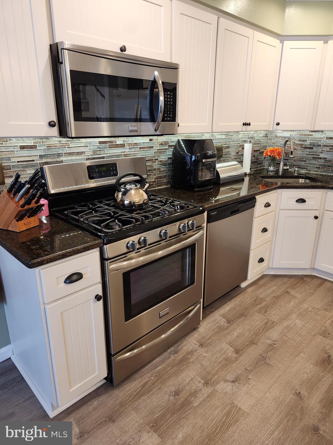 5 Cross Hill Road Sicklerville, NJ 08081 - Photo 4 of 32 Gallery Image 4