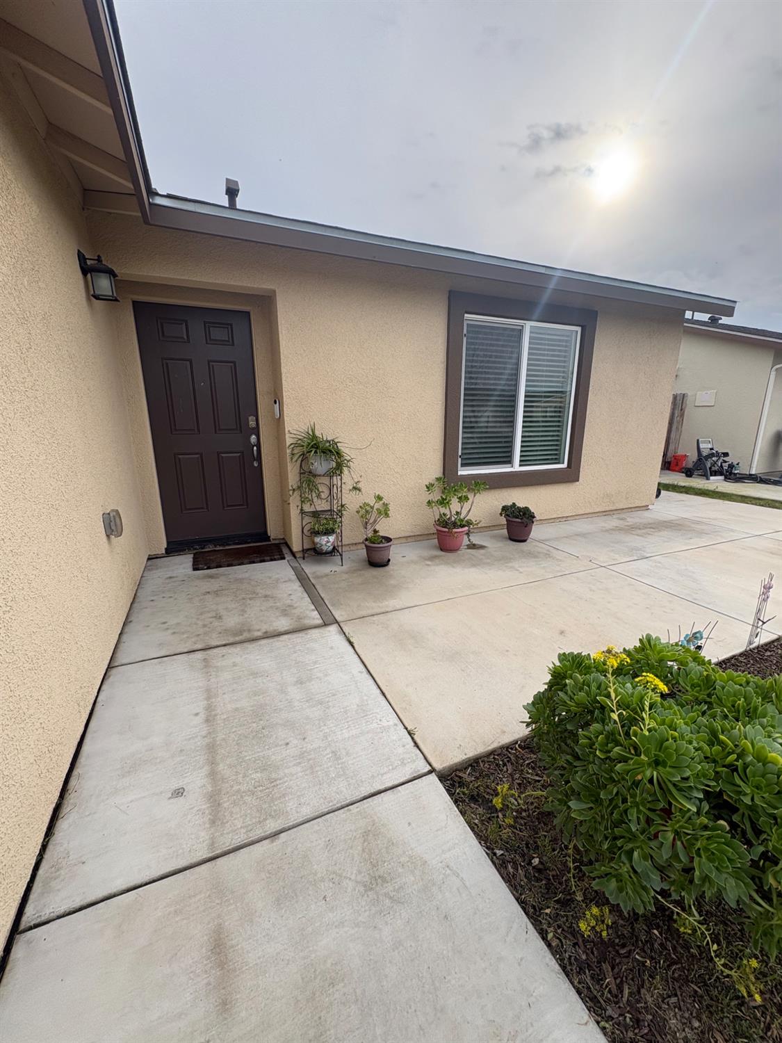 628 Marcus Street Merced, CA 95341 - Photo 2 of 21 Additional Front patio added