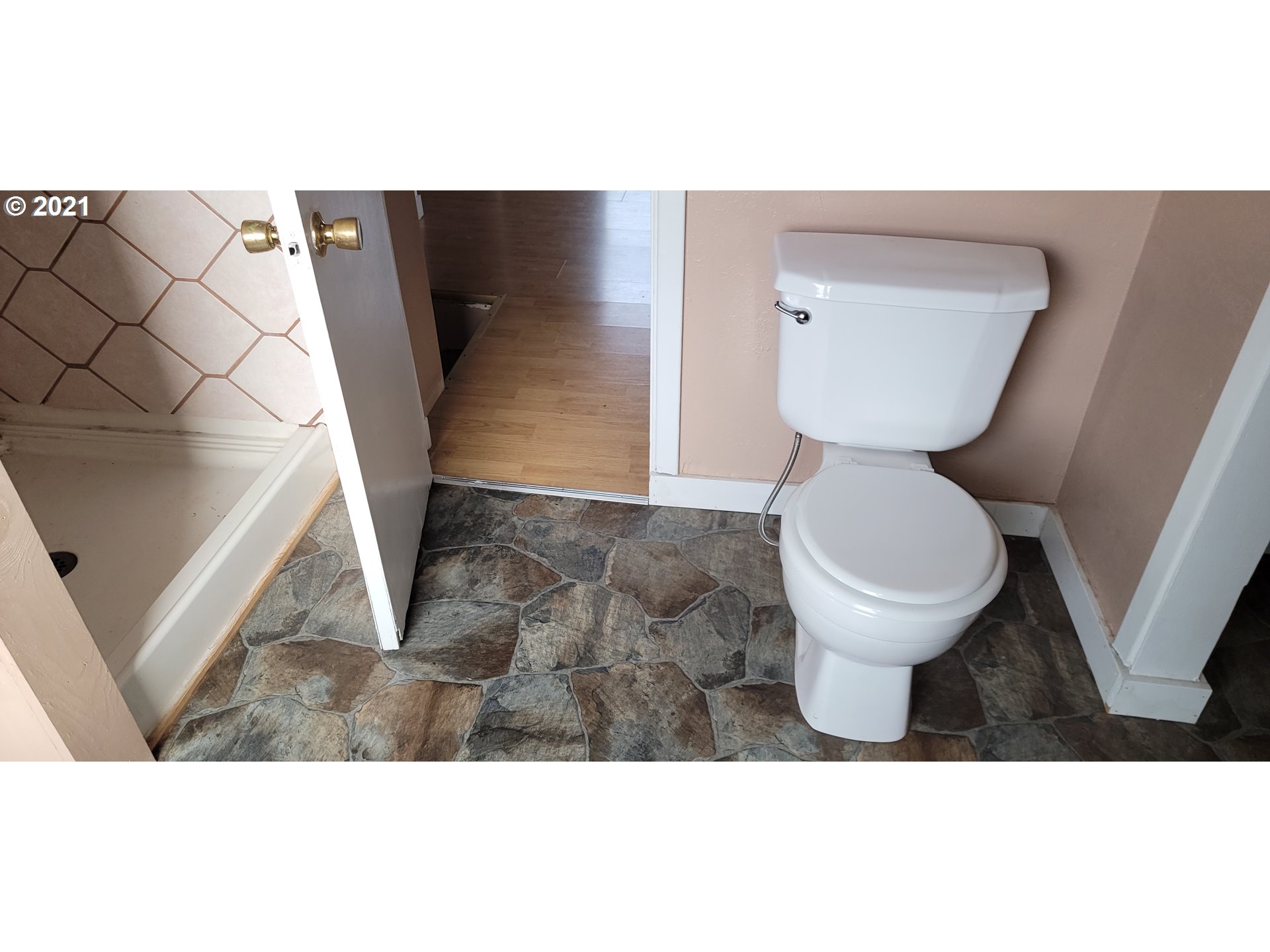 654 6th Street Myrtle Point, OR 97458 - Photo 13 of 17 Gallery Image 13
