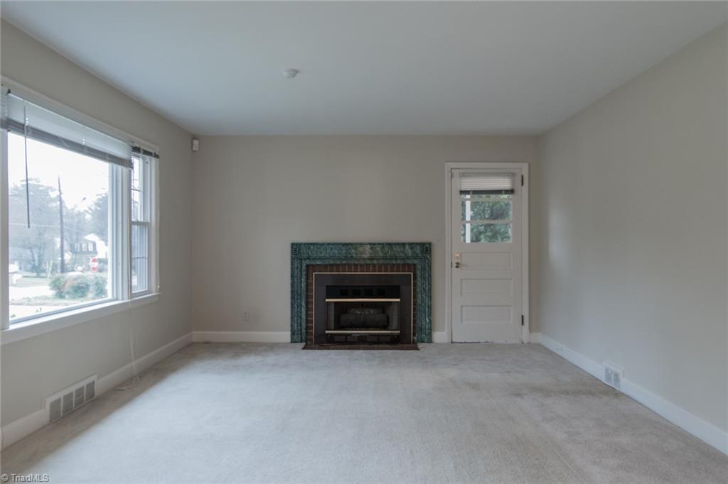 416 Rockspring Road High Point, NC 27262 - Photo 16 of 29 Gallery Image 16