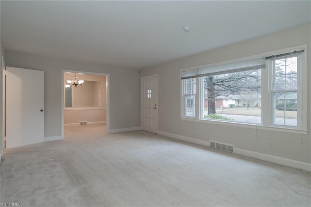 416 Rockspring Road High Point, NC 27262 - Photo 18 of 29 Gallery Image 18