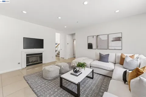 $1,449,000 | 34517 Windflower Lane, Union City, CA 94587