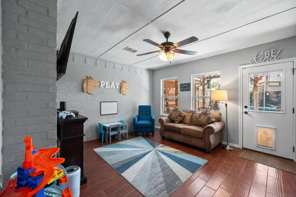 $425,000 | 6304 78th Street, Lubbock, TX 79424