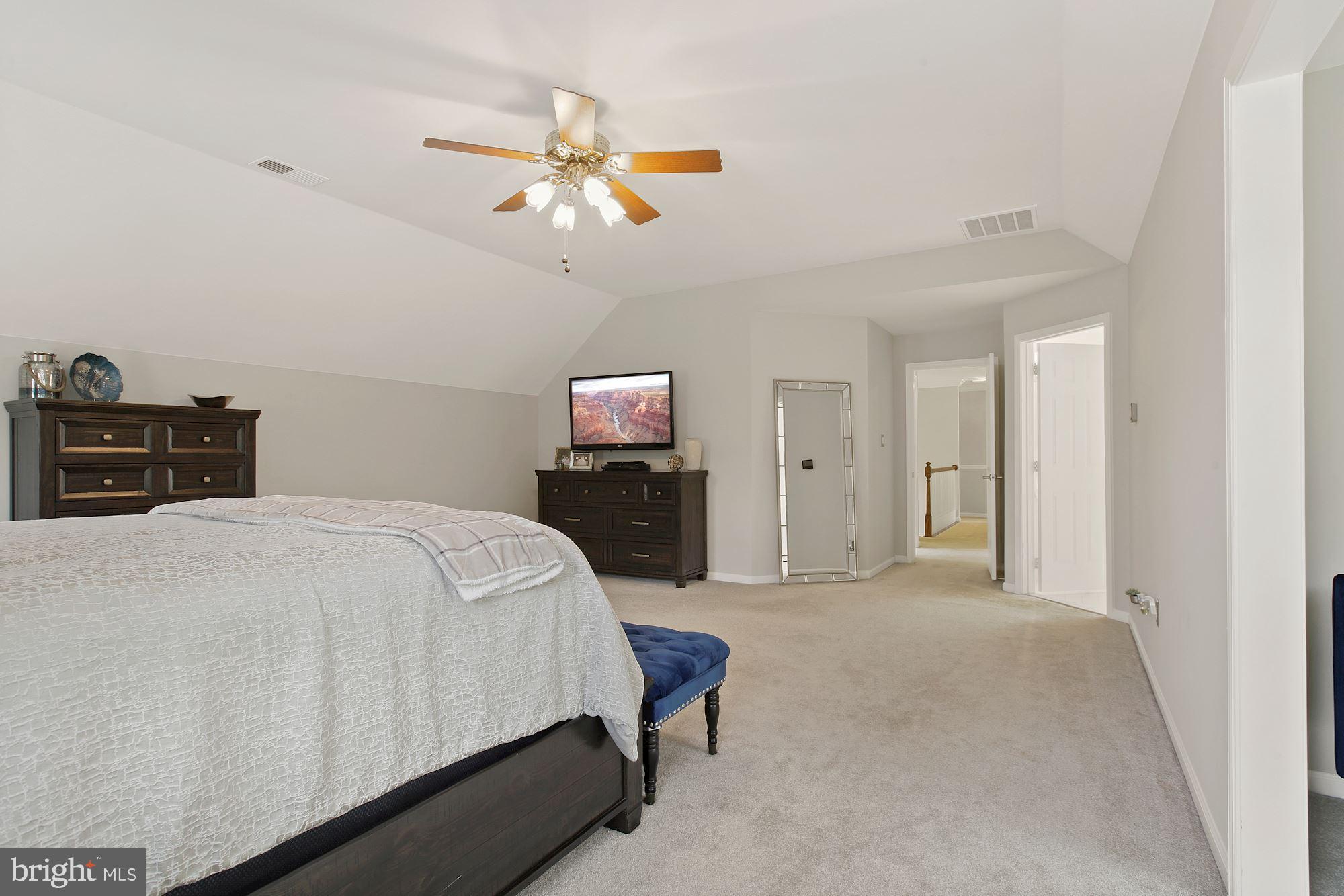 15413 Deep Bottom Road Darnestown, MD 20874 - Photo 32 of 57