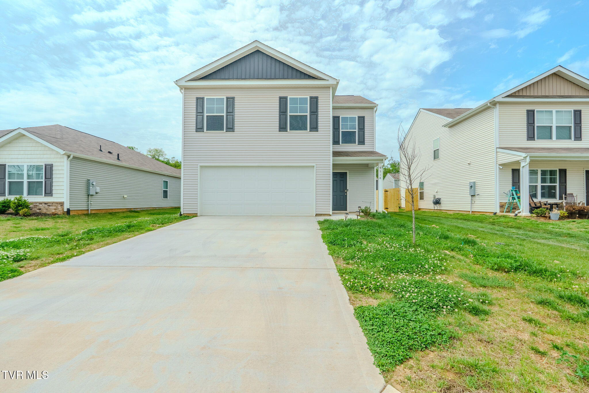 9518 River Cane Road Mascot, TN 37806 - Photo 1 of 20 27-web-or-mls-9518 River Cane 1