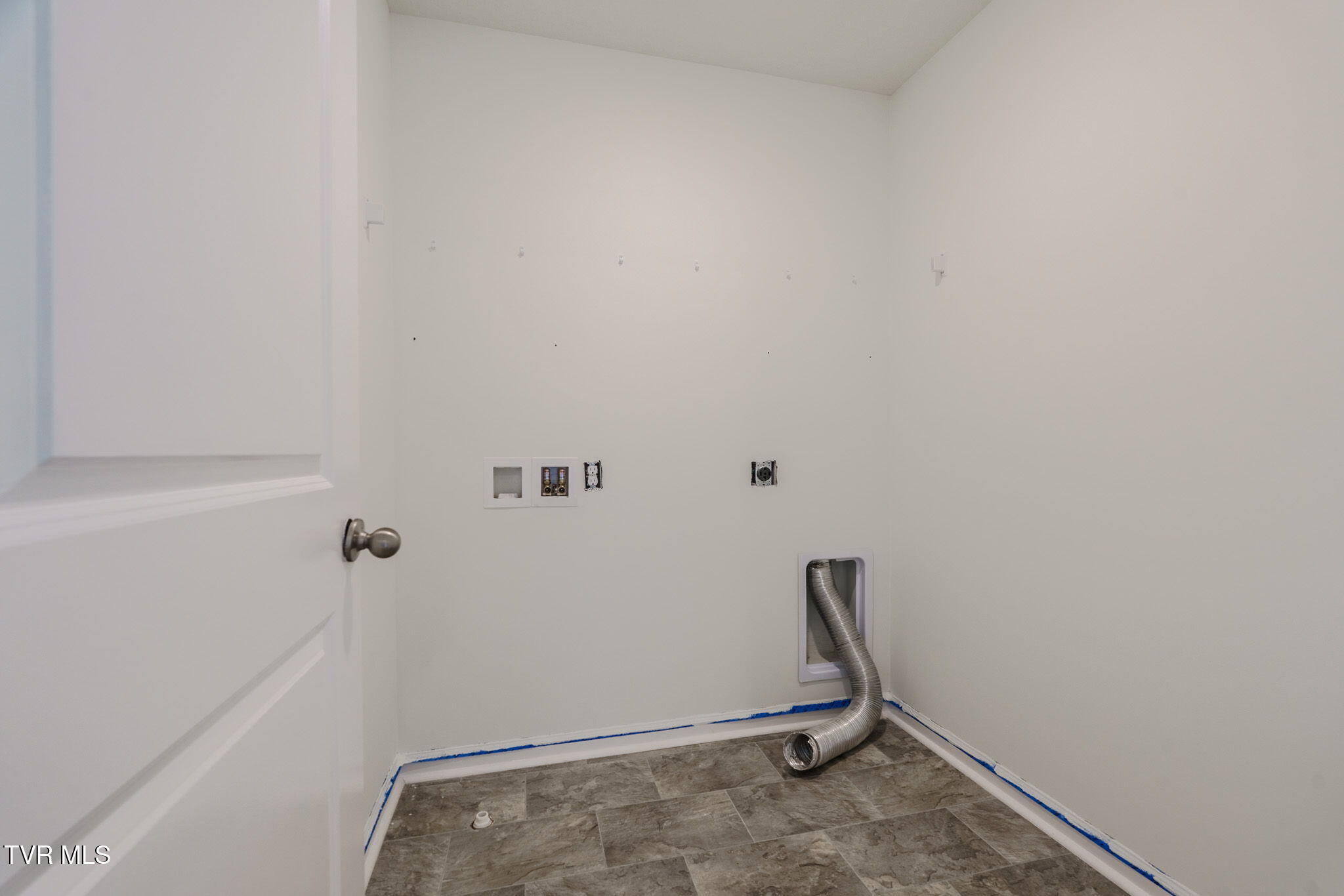 9518 River Cane Road Mascot, TN 37806 - Photo 17 of 20 21-web-or-mls-9518 River Cane 17