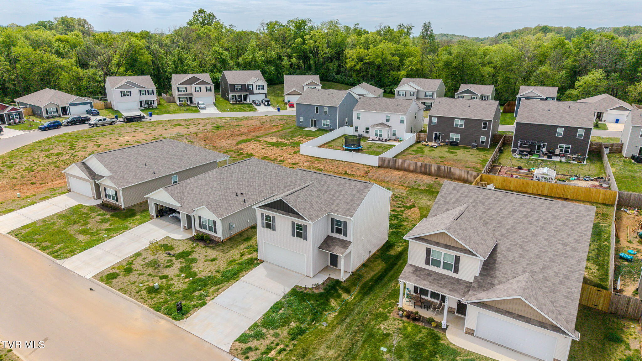 9518 River Cane Road Mascot, TN 37806 - Photo 19 of 20 31-web-or-mls-9518 River Cane 19