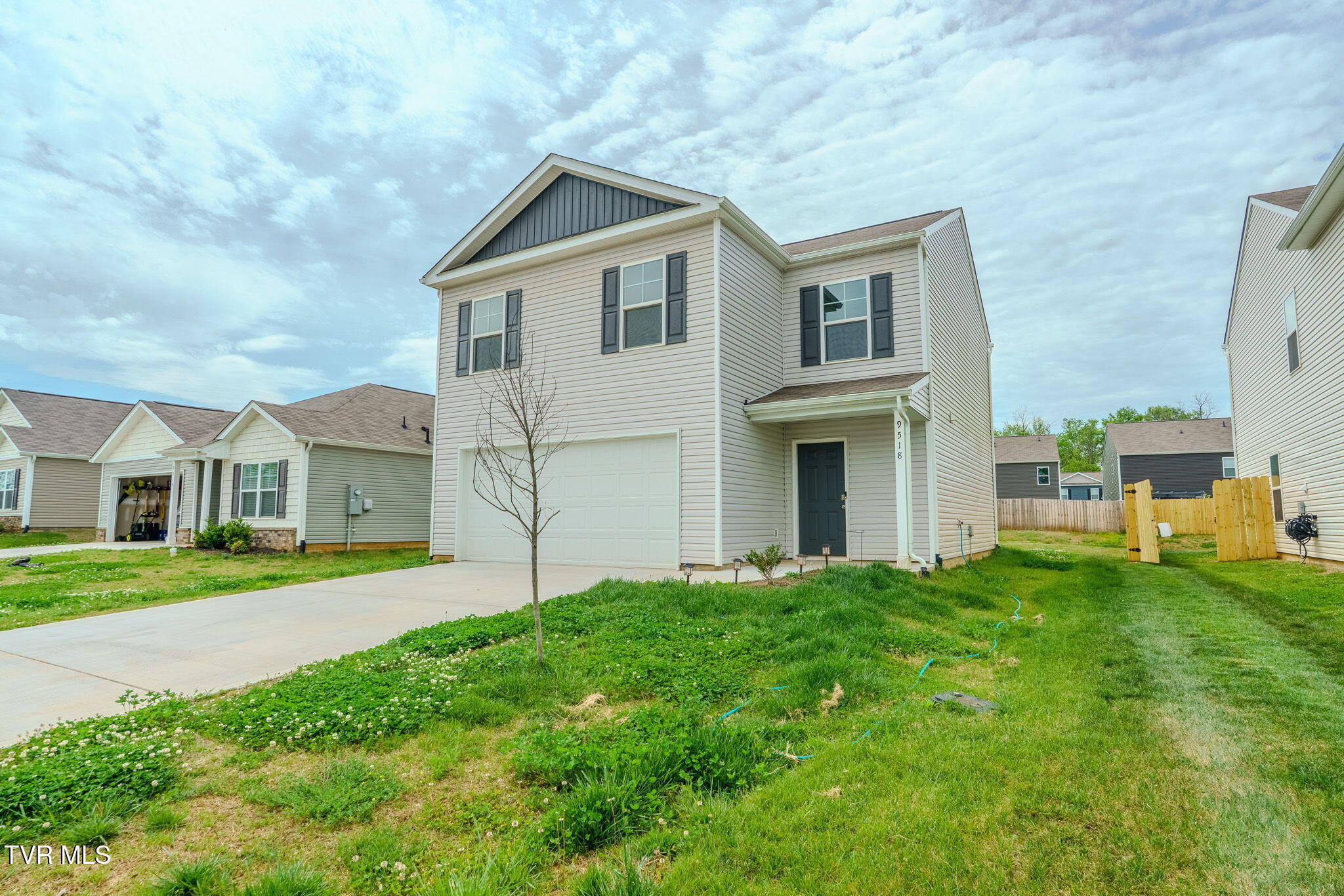 9518 River Cane Road Mascot, TN 37806 - Photo 3 of 20 29-web-or-mls-9518 River Cane 3