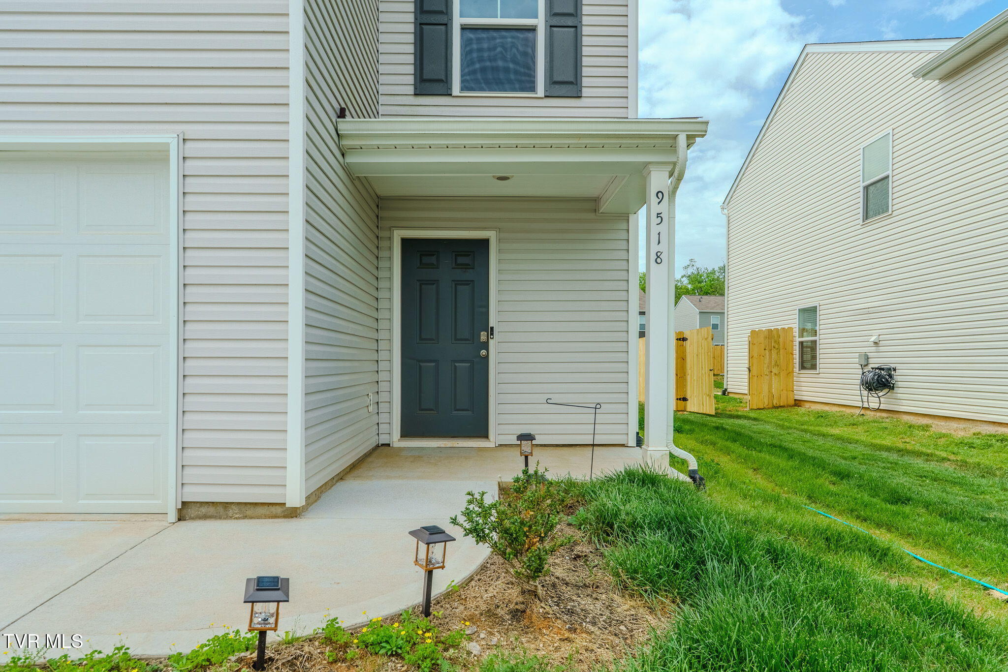 9518 River Cane Road Mascot, TN 37806 - Photo 4 of 20 26-web-or-mls-9518 River Cane 4