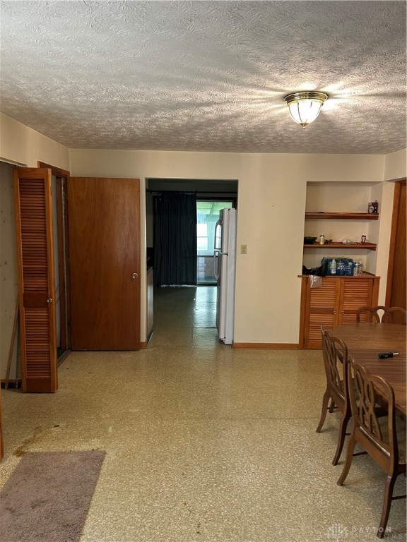 6401 Carnation Road Dayton, OH 45449 - Photo 9 of 14 Gallery Image 9