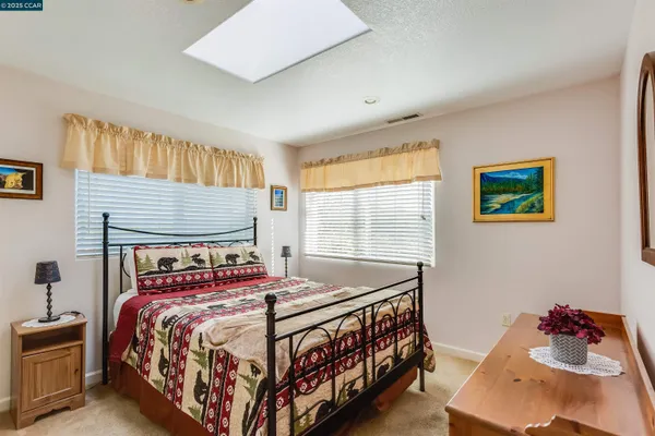 $750,000 | 19112 Dyer Court, Groveland, CA 95321