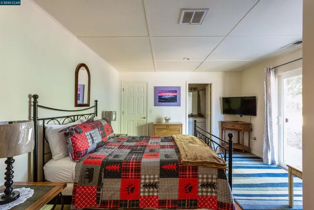 $750,000 | 19112 Dyer Court, Groveland, CA 95321