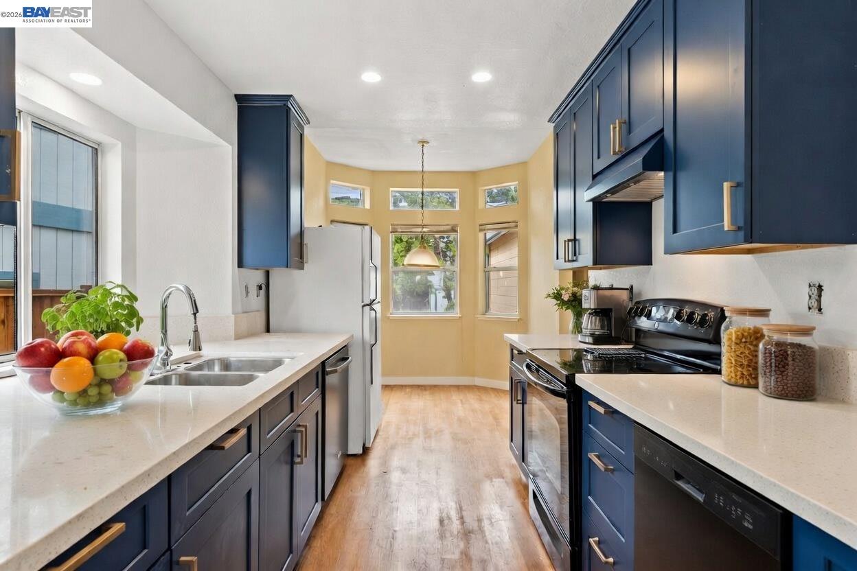 104 Bridgeview Court Crockett, CA 94525 - Photo 14 of 47