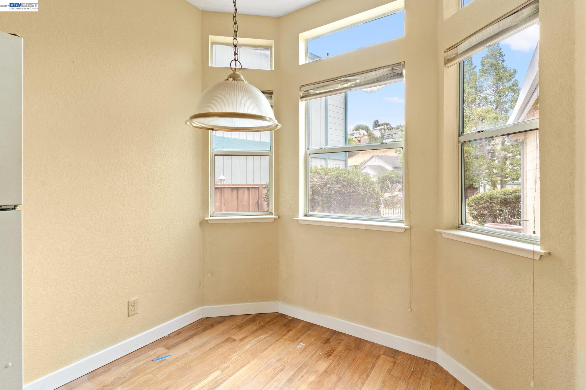104 Bridgeview Court Crockett, CA 94525 - Photo 21 of 47