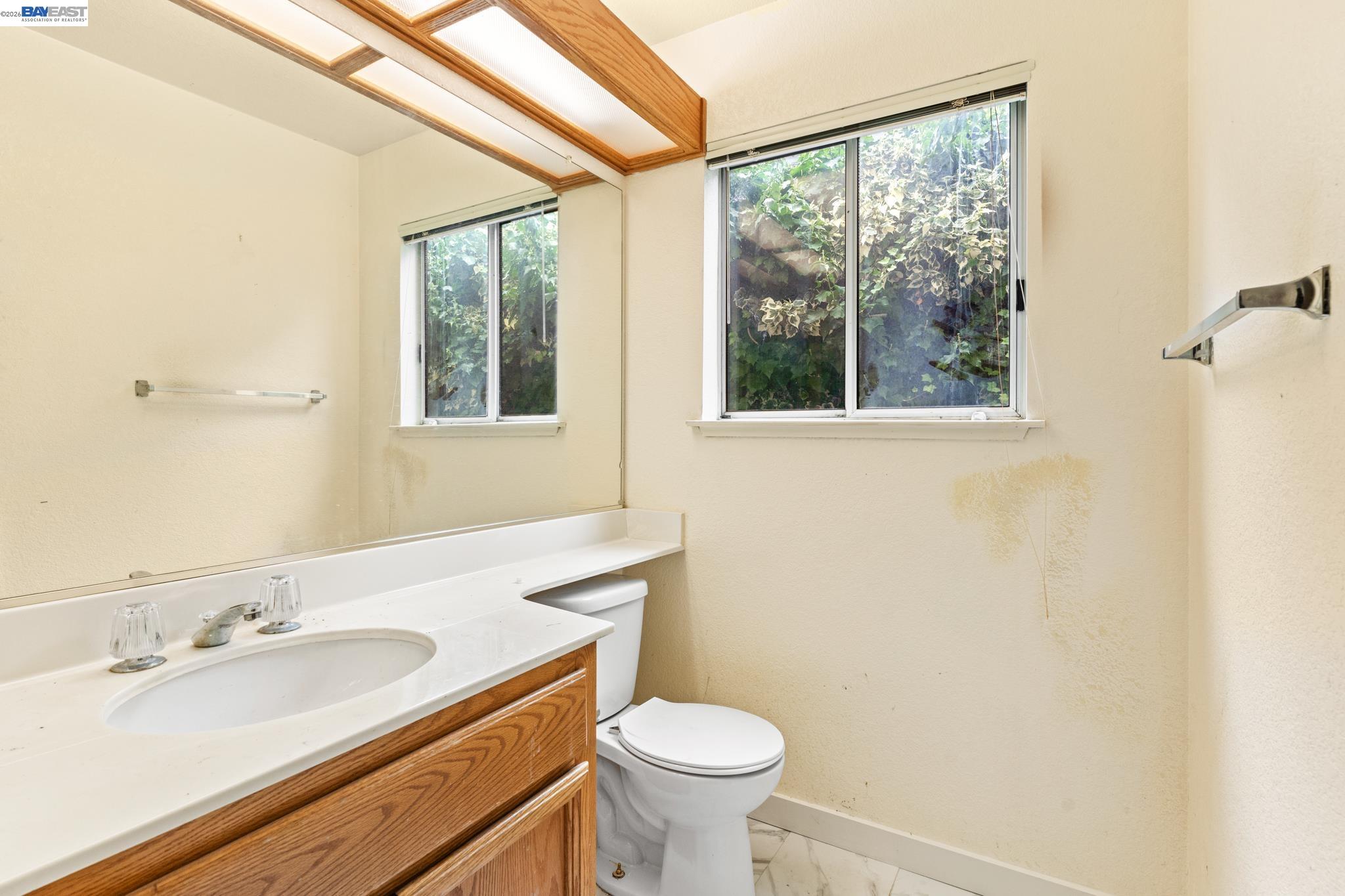 104 Bridgeview Court Crockett, CA 94525 - Photo 33 of 47