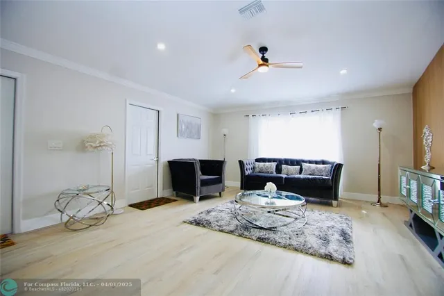 a bed room with a bed