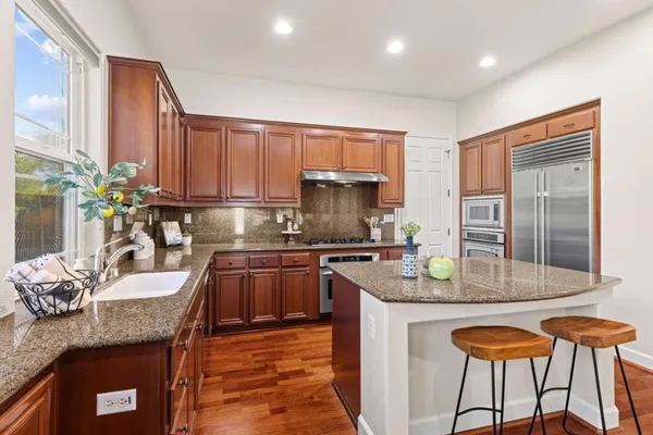 $1,600,000 | 7071 Eagle Ridge Drive, Gilroy, CA 95020