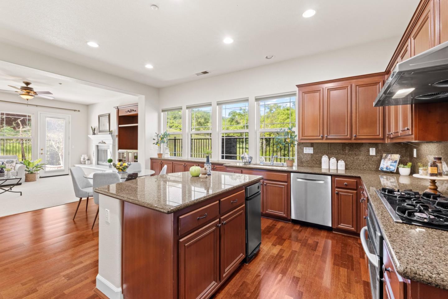 7071 Eagle Ridge Drive Gilroy, CA 95020 - Photo 22 of 72